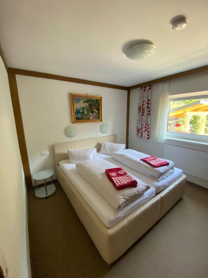 Appartement Latschen - Ferienhaus Bad Kleinkirchheim Bagian luar foto