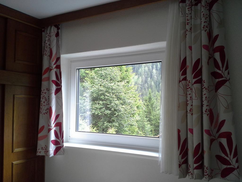 Appartement Latschen - Ferienhaus Bad Kleinkirchheim Ruang foto