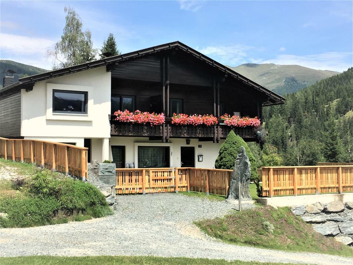 Appartement Latschen - Ferienhaus Bad Kleinkirchheim Bagian luar foto